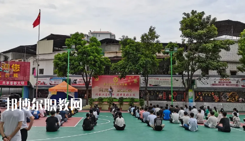 梅州機(jī)械技工學(xué)校2020年報(bào)名條件、招生要求、招生對象