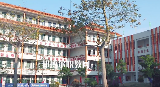 高州第一職業(yè)技術學校怎么樣、好不好