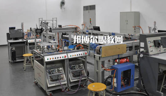 深圳第二高級技工學校2020年報名條件、招生要求、招生對象