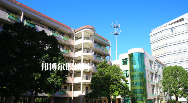 東莞經(jīng)濟(jì)貿(mào)易學(xué)校2020年學(xué)費、收費多少