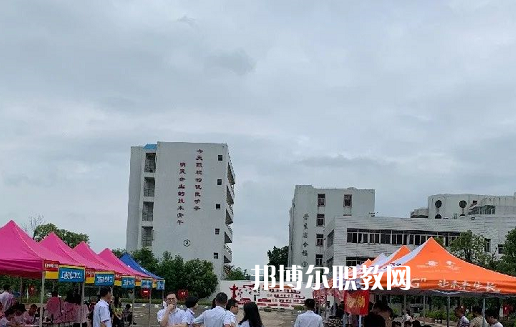 汕頭潮陽建筑職業(yè)技術(shù)學(xué)校2021年學(xué)費、收費多少