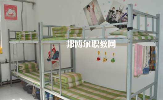 廣東肇慶四會(huì)中等專(zhuān)業(yè)學(xué)校2021年宿舍條件