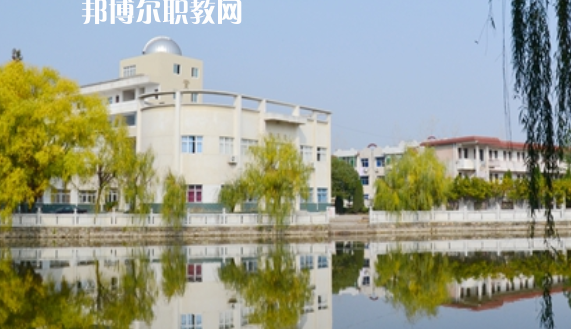 江淮工業(yè)學(xué)校怎么樣、好不好