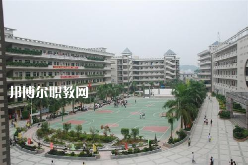 雅安航空工業(yè)聯(lián)合技工學(xué)校2021年報(bào)名條件、招生要求