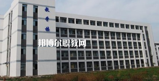 滁州市機(jī)械工業(yè)學(xué)校2021年報(bào)名條件、招生要求、招生對(duì)象 