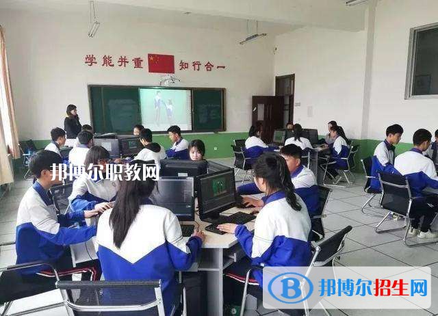 獲嘉縣職業(yè)中等專業(yè)學(xué)校2021年報名條件、招生要求、招生對象
