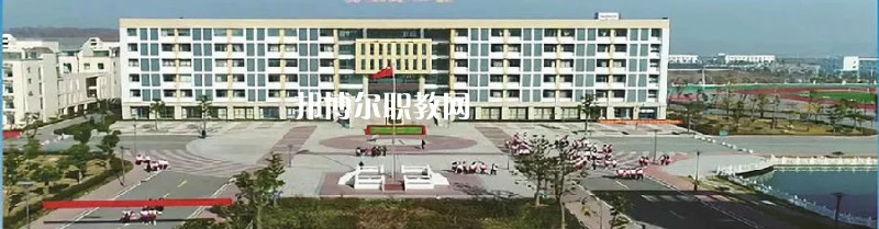 霍山職業(yè)學校2021年報名條件、招生要求、招生對象