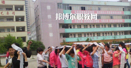 甕安鴻翔中等職業(yè)技術(shù)學(xué)校2021年報名條件、招生要求、招生對象