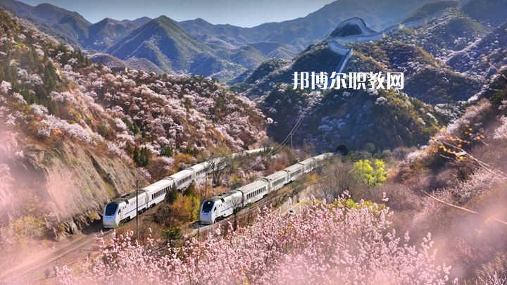洛陽商業(yè)職業(yè)中等專業(yè)學(xué)校怎么樣、好不好