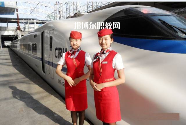 甘肅2021年軌道交通學校中專升大?？际裁? width=