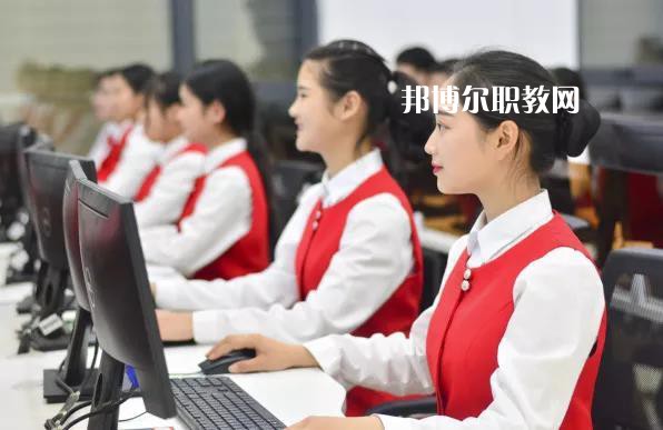 云龍縣民族職業(yè)高級中學(xué)2021年學(xué)費(fèi)、收費(fèi)多少