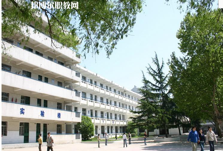 四川2021年上什么中專(zhuān)學(xué)校有前途