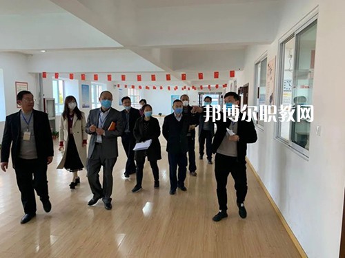 泰州市鳳凰藝術(shù)學(xué)校怎么樣、好不好