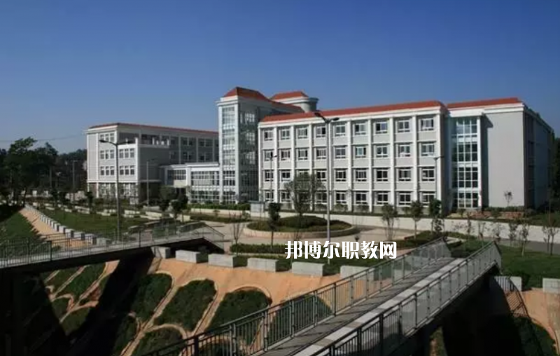 昆明官渡區(qū)職業(yè)高級中學(xué)2021年報名條件、招生要求、招生對象