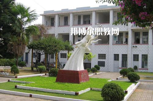 思茅衛(wèi)生學校怎么樣。好不好