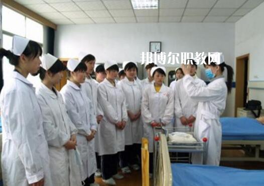 四川蜀都衛(wèi)生學(xué)校怎么樣、好不好