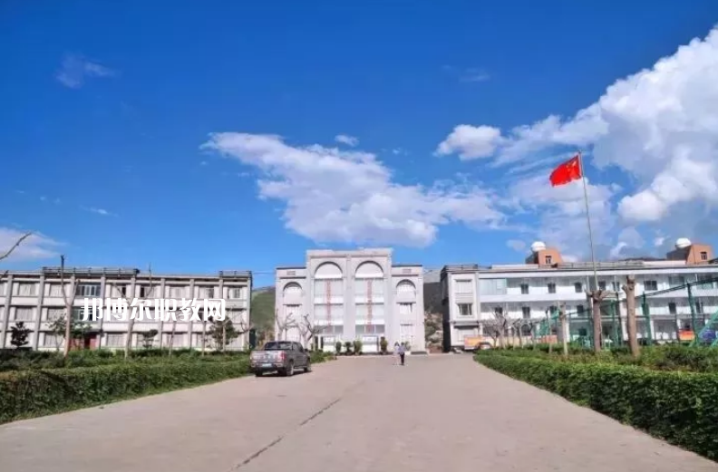 紅河財(cái)經(jīng)學(xué)校怎么樣、好不好