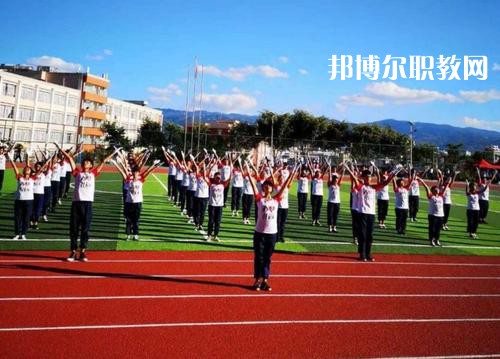 云南臨滄衛(wèi)生學(xué)校怎么樣、好不好