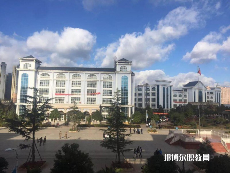 曲靖師宗職業(yè)技術(shù)學(xué)校2021年報(bào)名條件、招生要求、招生對(duì)象