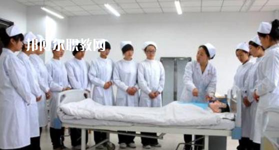 曲靖衛(wèi)生學校2021年報名條件、招生要求、招生對象