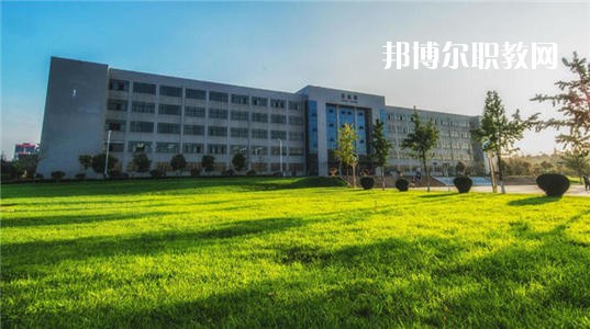 云南財(cái)經(jīng)學(xué)校怎么樣、好不好