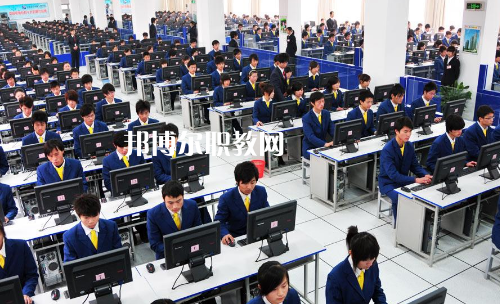 貴州2021年哪里的計算機(jī)學(xué)校比較好