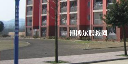涇縣技工學(xué)校2021年學(xué)費(fèi)、收費(fèi)多少
