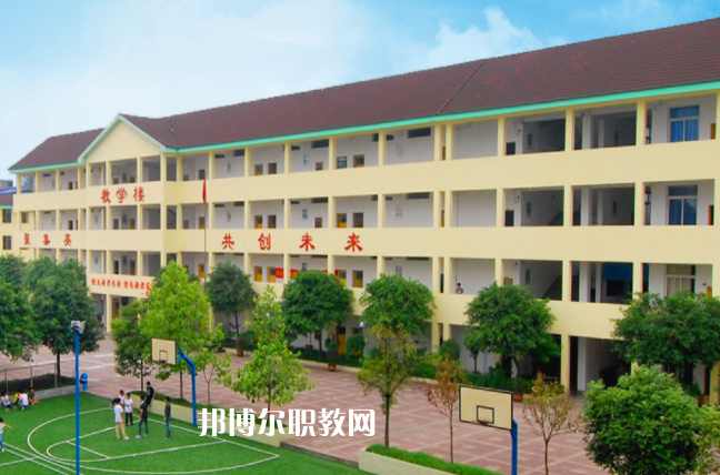 重慶聚英技工學(xué)校2021年報(bào)名條件、招生要求、招生對(duì)象