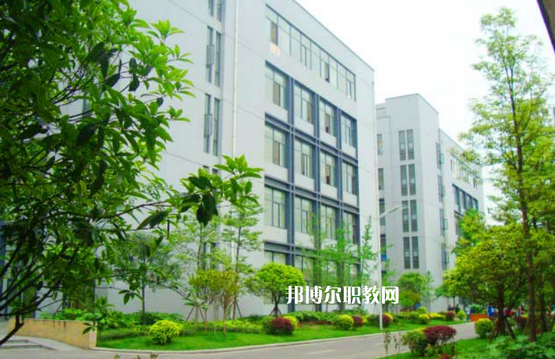石家莊華美鐵路中等專(zhuān)業(yè)學(xué)校2022年報(bào)名條件、招生要求、招生對(duì)象