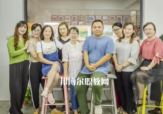 南京商業(yè)學(xué)校怎么樣、好不好