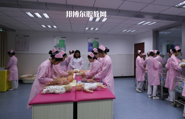 河北2022年衛(wèi)校里面都有哪些專(zhuān)業(yè)