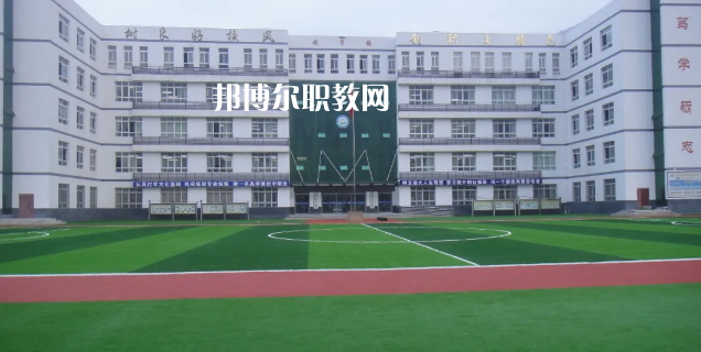 文縣職業(yè)技術(shù)學(xué)校2022年報(bào)名條件、招生要求、招生對象