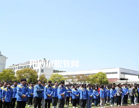 無錫太湖技工學(xué)校2022年報名條件、招生要求、招生對象