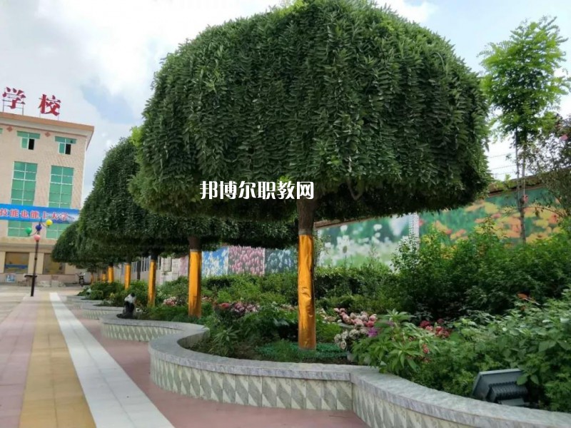 甘肅新世紀(jì)科技技工學(xué)校2022年學(xué)費(fèi)、收費(fèi)多少