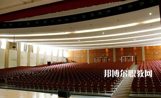 貴陽中山科技學(xué)校2022年報名條件、招生要求、招生對象