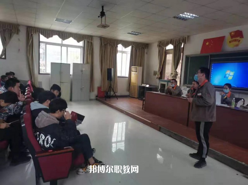江蘇省賈汪中等專業(yè)學(xué)校2022年報名條件、招生要求、招生對象
