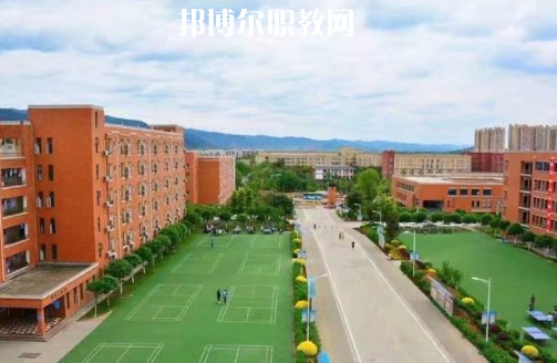 重慶松溉中等職業(yè)技術(shù)學(xué)校2022年報(bào)名條件、招生對象