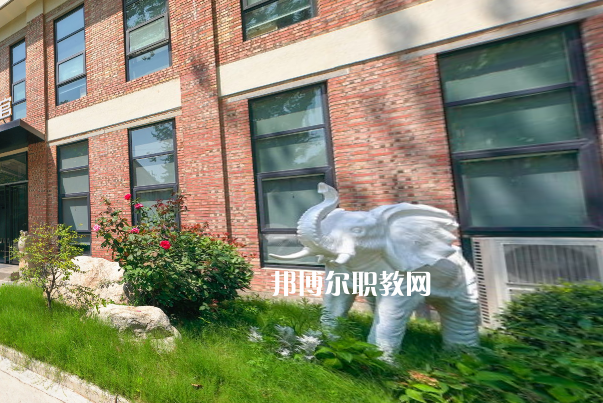 西安萬(wàn)象職業(yè)中學(xué)2022年報(bào)名條件、招生要求、招生對(duì)象
