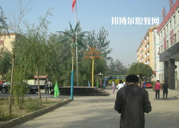 石家莊中美經(jīng)貿(mào)中等專業(yè)學(xué)校2022年報(bào)名條件、招生要求、招生對象