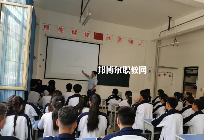 武威大宇職業(yè)技術(shù)學(xué)校2022年學(xué)費(fèi)、收費(fèi)多少
