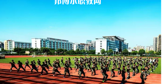 四川商貿(mào)學(xué)校怎么樣、好不好