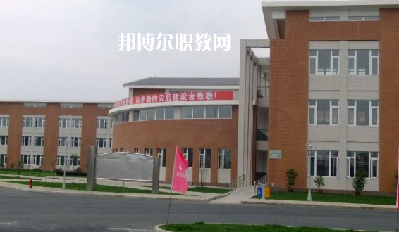 四川什邡職業(yè)中專學(xué)校2022年報(bào)名條件、招生要求、招生對(duì)象