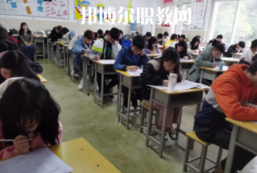 赤水中等職業(yè)學(xué)校2022年學(xué)費、收費多少
