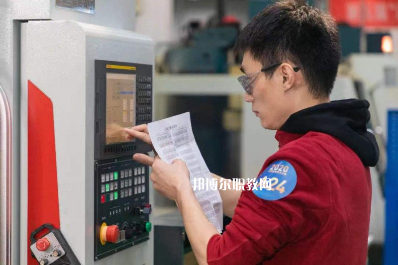 江蘇昆山第一中等專業(yè)學(xué)校2022年報(bào)名條件、招生要求、招生對(duì)象