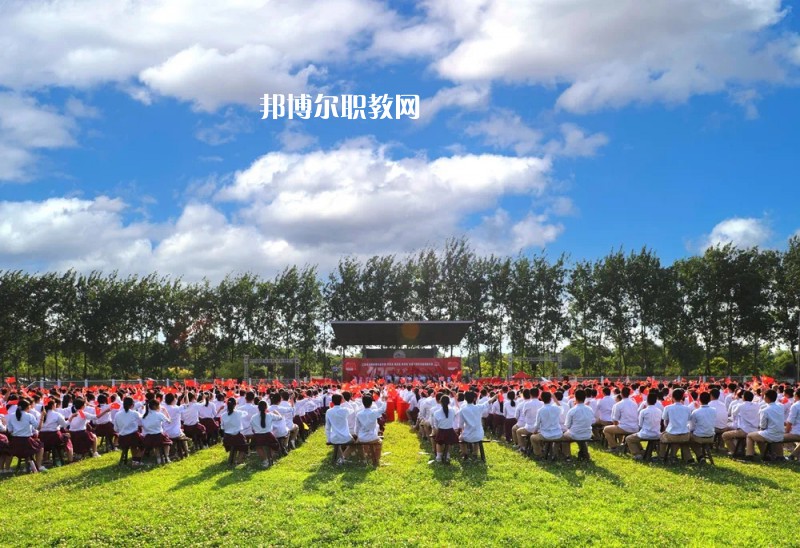 江蘇溧陽(yáng)中等專(zhuān)業(yè)學(xué)校2022年學(xué)費(fèi)、收費(fèi)多少