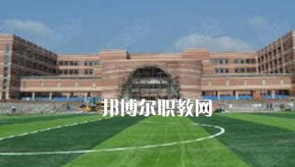遵義航天工業(yè)學(xué)校2022年學(xué)費(fèi)、收費(fèi)多少