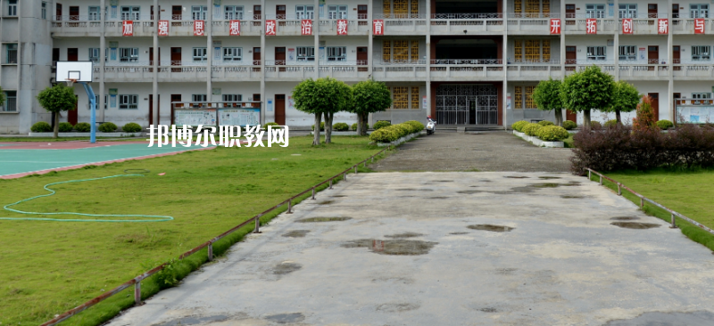 汕頭潮南區(qū)職業(yè)技術(shù)教育中心2022年報(bào)名條件、招生要求、招生對象