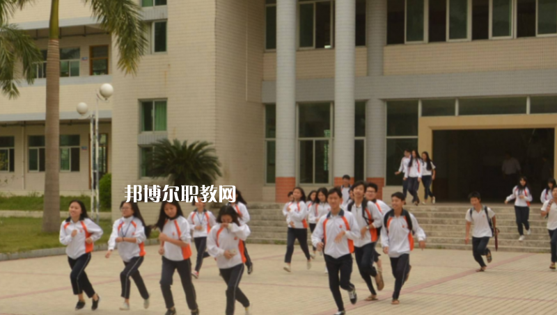 汕頭潮陽區(qū)職業(yè)技術(shù)學(xué)校2022年報名條件、招生要求、招生對象