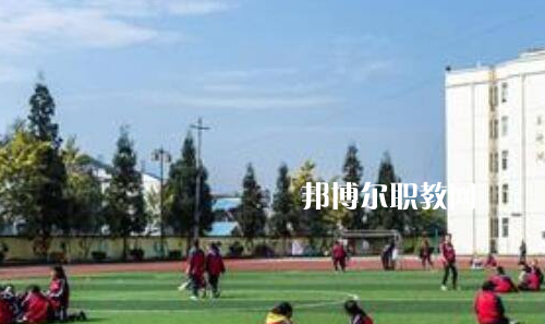 六盤水現(xiàn)代職業(yè)技術(shù)學校2022年宿舍條件
