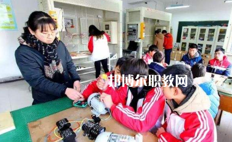 咸陽渭城區(qū)高級職業(yè)中學2022年報名條件、招生要求、招生對象
